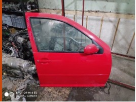 Volkswagen Polo 2004 sağ ön kapı kırmızı