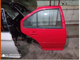 Volkswagen Polo 2004 sağ arka kapı