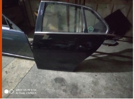 Volkswagen Jetta 2013 sol arka kapı siyah
